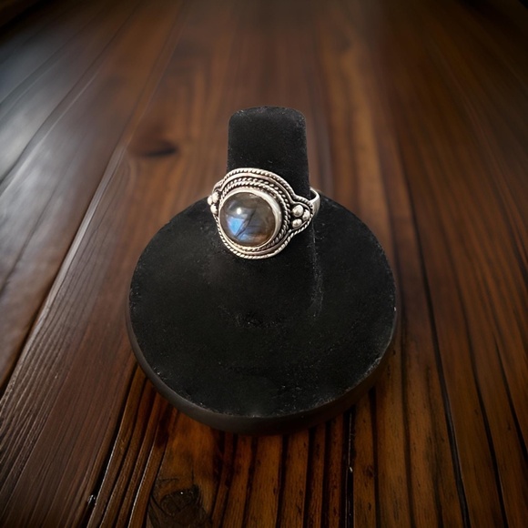 Gemstone Ring Labradorite 925 Silver “Omara” (Size 6) - Picture 10 of 10